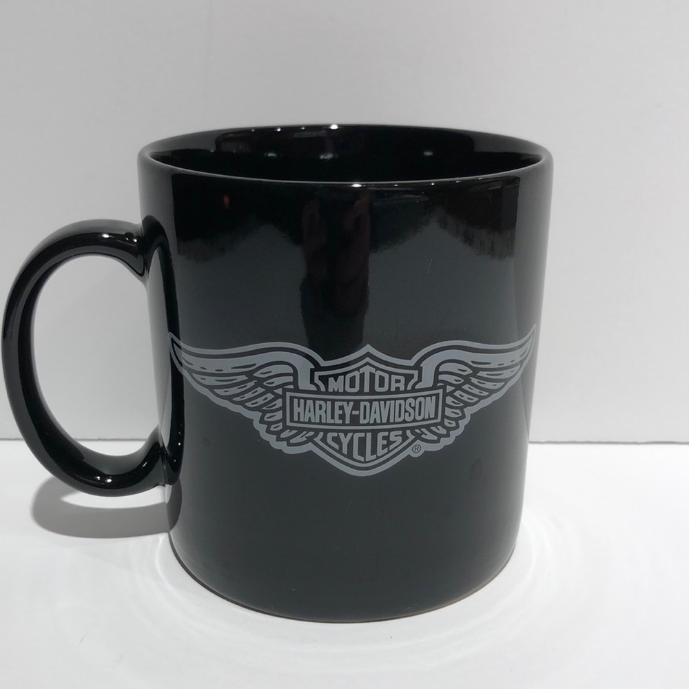 Harley-Davidson Motorcycles Large 20oz Coffee Cup Mug w/ Wings and Shield Logo